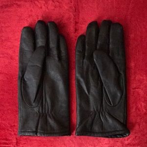 Ladies Black Leather Gloves Size 8 1/2